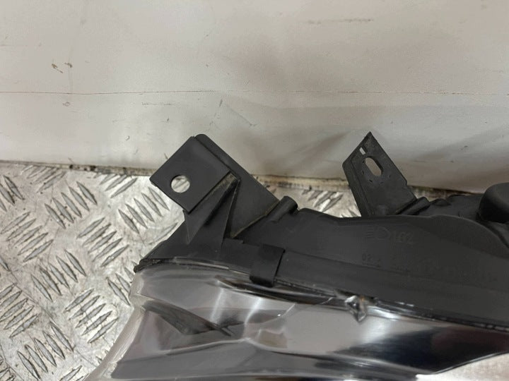 Frontscheinwerfer Renault Captur 260607817R CLC6219 Links Scheinwerfer Headlight SCH7415376408ee