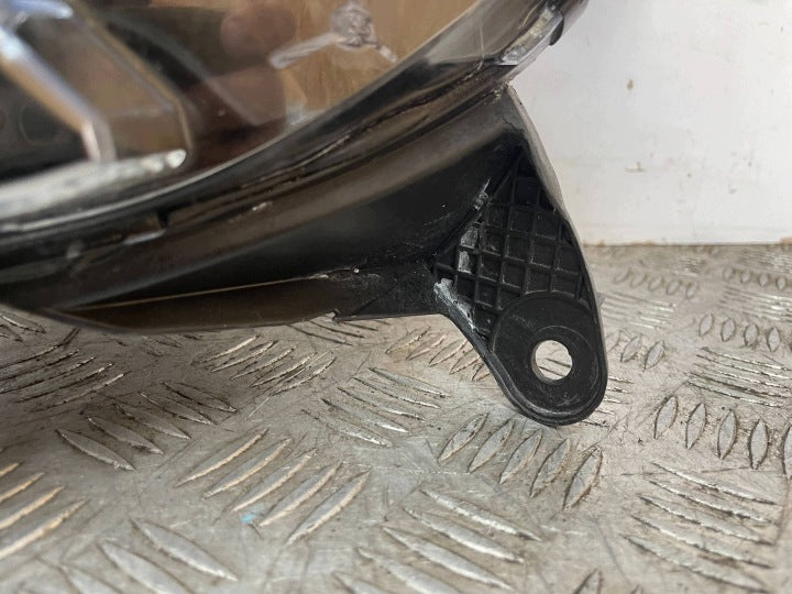Frontscheinwerfer Renault Captur 260607817R CLC6219 Links Scheinwerfer Headlight SCH7415376408ee