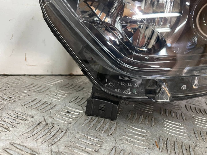 Frontscheinwerfer Renault Captur 260607817R CLC6219 Links Scheinwerfer Headlight SCH7415376408ee