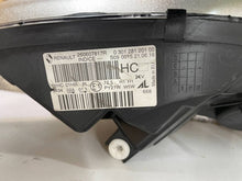 Laden Sie das Bild in den Galerie-Viewer, Frontscheinwerfer Renault Captur 260607817R CLC6219 Links Scheinwerfer Headlight SCH7415376408ee