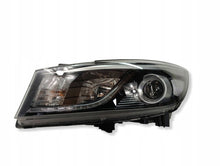 Laden Sie das Bild in den Galerie-Viewer, Frontscheinwerfer Kia Carnival III 92101A9040 Links Scheinwerfer Headlight SCH7415380170rp
