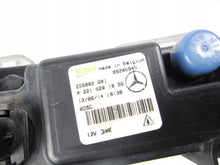 Load image into Gallery viewer, Frontscheinwerfer Mercedes-Benz W251 A2218201856 Rechts Scheinwerfer Headlight SCH7421742461ls