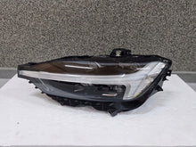 Laden Sie das Bild in den Galerie-Viewer, Frontscheinwerfer Volvo Xc60 II 32338976 Full LED Links Scheinwerfer Headlight SCH7422894718gc