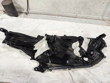 Laden Sie das Bild in den Galerie-Viewer, Frontscheinwerfer Toyota Yaris EUK0-6 Links Scheinwerfer Headlight SCH7423115158ar