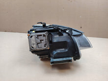 Laden Sie das Bild in den Galerie-Viewer, Frontscheinwerfer BMW 3 E93 E92 0301261273 7239927-06 Links Headlight SCH7424237393ce
