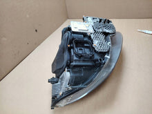 Laden Sie das Bild in den Galerie-Viewer, Frontscheinwerfer BMW 3 E93 E92 0301261273 7239927-06 Links Headlight SCH7424237393ce