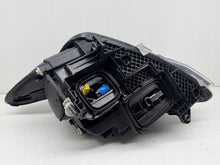 Laden Sie das Bild in den Galerie-Viewer, Frontscheinwerfer Mercedes-Benz Viano A4479063301 LED Rechts Headlight SCH7424372046ni