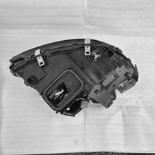 Laden Sie das Bild in den Galerie-Viewer, Frontscheinwerfer Mercedes-Benz W205 A2059063104 Links Scheinwerfer Headlight SCH7426185311sq