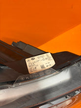 Laden Sie das Bild in den Galerie-Viewer, Frontscheinwerfer Mercedes-Benz Eqv W447 A4479063301 LED Rechts Headlight SCH7431969190tt