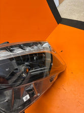 Laden Sie das Bild in den Galerie-Viewer, Frontscheinwerfer Mercedes-Benz Eqv W447 A4479063301 LED Rechts Headlight SCH7431969190tt