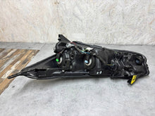 Laden Sie das Bild in den Galerie-Viewer, Frontscheinwerfer Nissan Micra I K14 260105FA4A 100-18728 Rechts Headlight SCH7436459098su