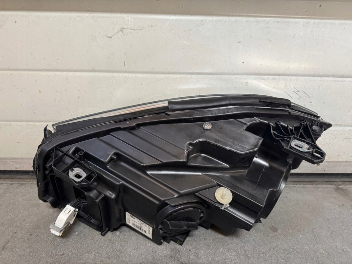 Frontscheinwerfer Mercedes-Benz W176 A1768201261 Xenon Rechts Headlight SCH7440965408hv