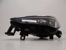 Laden Sie das Bild in den Galerie-Viewer, Frontscheinwerfer Cupra Born 10F941007H 01072022001940021855613 LED Links SCH7444446281ep