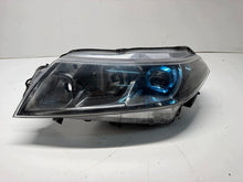 Laden Sie das Bild in den Galerie-Viewer, Frontscheinwerfer Suzuki Vitara I 100-18095-2F5753-25649C-720FDE Links Headlight SCH7445595022or