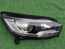 Load image into Gallery viewer, Frontscheinwerfer Renault Scenic 260101685R Rechts Scheinwerfer Headlight SCH7450340214tg