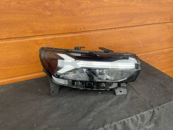 Frontscheinwerfer Dacia Duster 260107725R LED Rechts Scheinwerfer Headlight SCH7451040248at