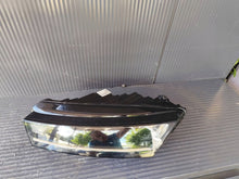 Laden Sie das Bild in den Galerie-Viewer, Frontscheinwerfer Skoda Octavia IV 5E4941015 LED Links Scheinwerfer Headlight SCH7456690057cs