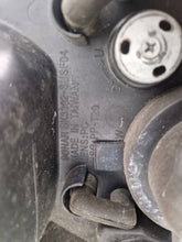 Laden Sie das Bild in den Galerie-Viewer, Frontscheinwerfer Suzuki Swift I SSK2037 Links Scheinwerfer Headlight SCH7457946258vm