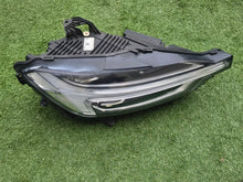 Laden Sie das Bild in den Galerie-Viewer, Frontscheinwerfer Volvo Xc60 31420412 Rechts Scheinwerfer Headlight SCH7464168076rc