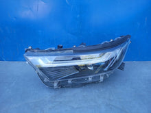 Laden Sie das Bild in den Galerie-Viewer, Frontscheinwerfer Toyota V 42-115 Full LED Links Scheinwerfer Headlight SCH7466881282me