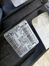 Load image into Gallery viewer, Frontscheinwerfer Mercedes-Benz A2059063204 Rechts Scheinwerfer Headlight SCH7468537388xm