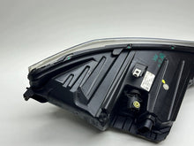 Laden Sie das Bild in den Galerie-Viewer, Frontscheinwerfer Tesla Model S 105357400B Links Scheinwerfer Headlight SCH7471784393uu