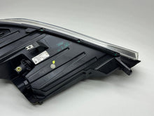 Laden Sie das Bild in den Galerie-Viewer, Frontscheinwerfer Tesla Model S 105357400B Links Scheinwerfer Headlight SCH7471784393uu