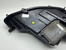 Laden Sie das Bild in den Galerie-Viewer, Frontscheinwerfer Tesla Model S 105357400B Links Scheinwerfer Headlight SCH7471784393uu