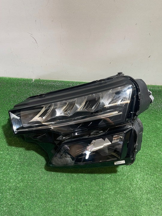Frontscheinwerfer Skoda Karoq 57B941009 LED Links Scheinwerfer Headlight SCH7478719274rg