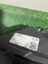 Load image into Gallery viewer, Frontscheinwerfer Skoda Karoq 57B941009 LED Links Scheinwerfer Headlight SCH7478719274rg