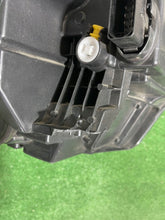 Load image into Gallery viewer, Frontscheinwerfer Skoda Karoq 57B941009 LED Links Scheinwerfer Headlight SCH7478719274rg
