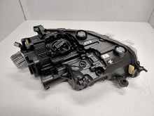 Laden Sie das Bild in den Galerie-Viewer, Frontscheinwerfer VW Polo 2G1941036M Rechts Scheinwerfer Headlight SCH7483311490xr
