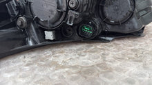 Load image into Gallery viewer, Frontscheinwerfer Kia Ceed 92102-J7051 Rechts Scheinwerfer Headlight SCH7490474173oe