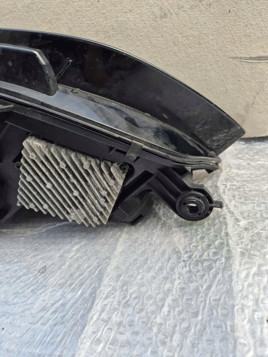Frontscheinwerfer Audi A4 B9 8W0941034D Rechts Scheinwerfer Headlight SCH7491670784vj