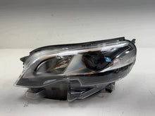 Laden Sie das Bild in den Galerie-Viewer, Frontscheinwerfer Peugeot Expert Traveller 9808573580-00 Xenon Links Headlight SCH7493241378dc