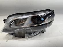 Laden Sie das Bild in den Galerie-Viewer, Frontscheinwerfer Peugeot Expert Traveller 9808573580-00 Xenon Links Headlight SCH7493241378dc