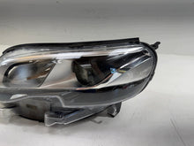 Laden Sie das Bild in den Galerie-Viewer, Frontscheinwerfer Peugeot Expert Traveller 9808573580-00 Xenon Links Headlight SCH7493241378dc