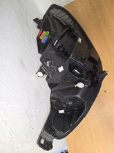 Laden Sie das Bild in den Galerie-Viewer, Frontscheinwerfer Ford Focus NX7B-13E017-AG Links Scheinwerfer Headlight SCH7493642985qy