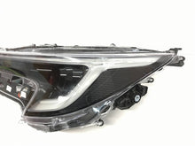 Load image into Gallery viewer, Frontscheinwerfer Toyota Corolla 8115002X10 Links Scheinwerfer Headlight SCH7501113246os