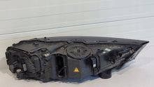 Laden Sie das Bild in den Galerie-Viewer, Frontscheinwerfer Audi Q7 4M0941005 Xenon Links Scheinwerfer Headlight SCH7502395239ye