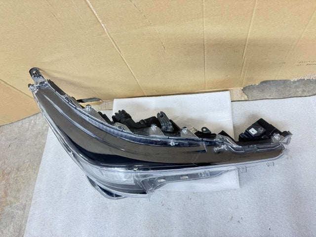 Frontscheinwerfer Toyota Corolla 8111002S60 Rechts Scheinwerfer Headlight SCH7506026894mz