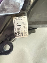 Laden Sie das Bild in den Galerie-Viewer, Frontscheinwerfer Toyota Corolla 8111002S60 Rechts Scheinwerfer Headlight SCH7506026894mz