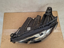 Laden Sie das Bild in den Galerie-Viewer, Frontscheinwerfer Mercedes-Benz W213 A2139068708 Links Scheinwerfer Headlight SCH7506298562gb