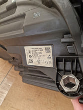 Laden Sie das Bild in den Galerie-Viewer, Frontscheinwerfer Mercedes-Benz W213 A2139068708 Links Scheinwerfer Headlight SCH7506298562gb