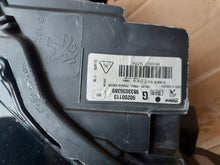 Laden Sie das Bild in den Galerie-Viewer, Frontscheinwerfer Peugeot II 208 9833039380 Full LED Ein Satz Headlight SCH7507971177vf