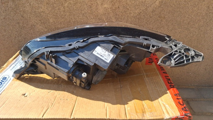 Frontscheinwerfer Peugeot II 208 9833039380 Full LED Ein Satz Headlight SCH7507971177vf