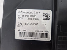 Laden Sie das Bild in den Galerie-Viewer, Frontscheinwerfer Mercedes-Benz Gla A1569066900 Links Scheinwerfer Headlight SCH7509332520ph