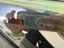 Load image into Gallery viewer, Frontscheinwerfer Ford Focus NX7B-13E014-CF Rechts Scheinwerfer Headlight SCH7517024126bg