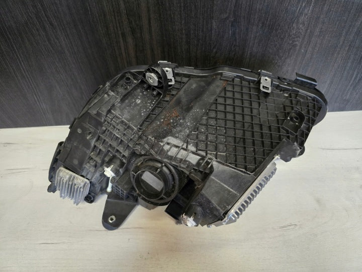 Frontscheinwerfer Mercedes-Benz W205 A205 A2059062203 LED Rechts Headlight SCH7524633602xu