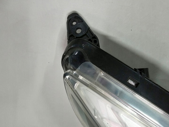 Frontscheinwerfer Renault Scenic RAV85258 260106928R Rechts Headlight SCH7526139715ru